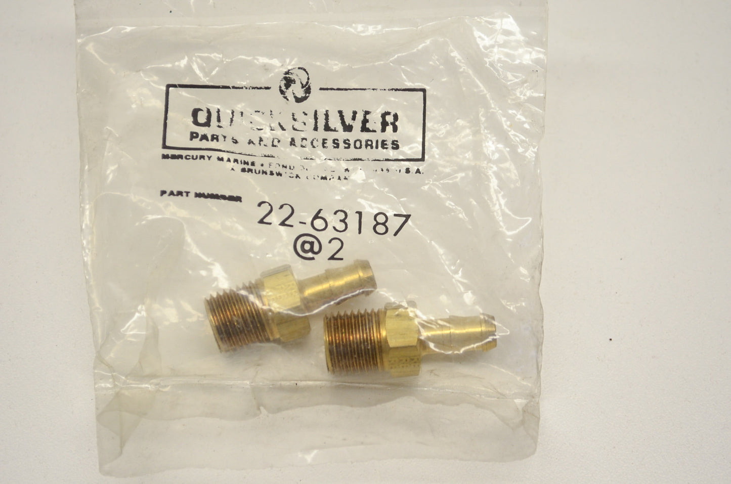 OEM Mercury 22-63187 Fuel Fitting Racing Sterndrive Qty 2 NOS