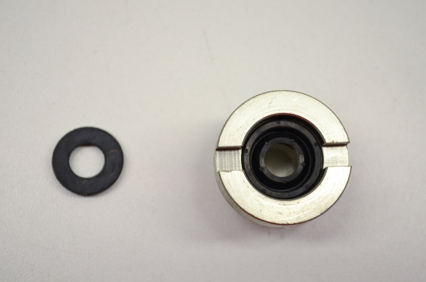 New OEM Mercury Shift bushing Racing Outboard Mariner 90 140 150 200 1500XS NOS