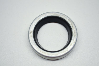 New OEM Mercury Crank Seal 100 150 200 250 NOS