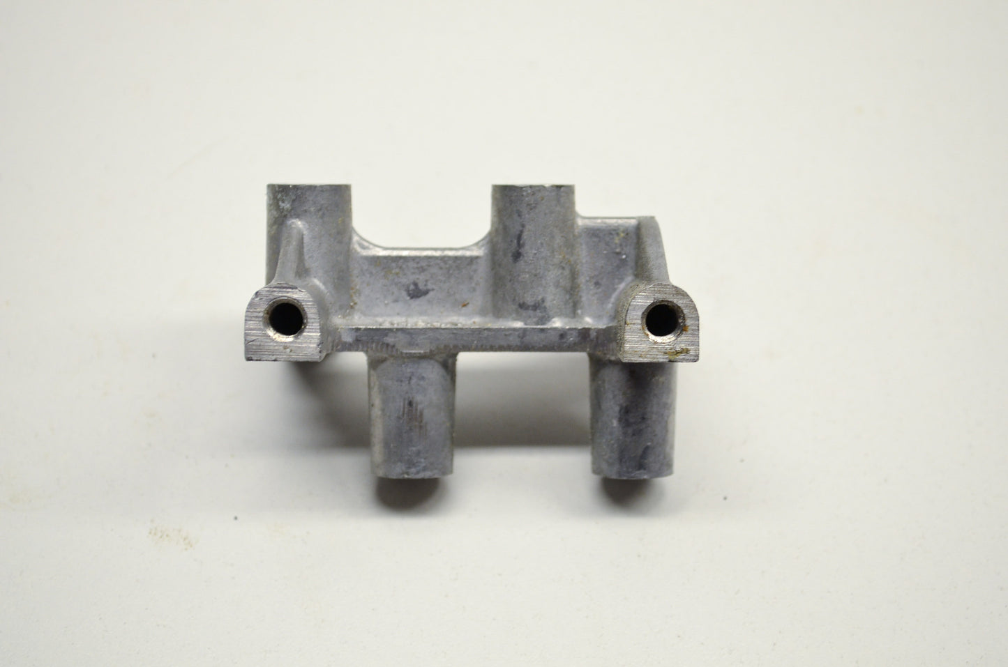 OEM Arctic Cat 3000-195, 318801-8472-00 Kawasaki Coil Bracket NOS