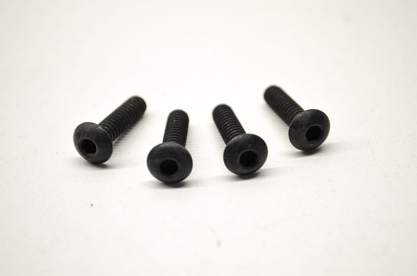 Magnigard Gear Screws Qty 4 NOS