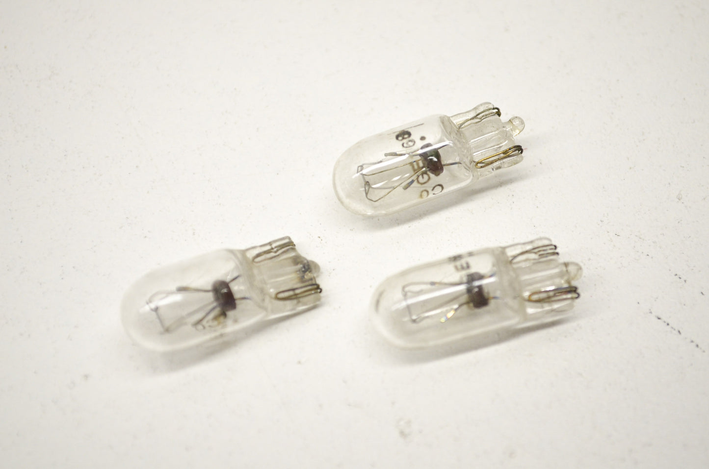 OEM Polaris 4030040 Taillight Bulb Qty 3 NOS