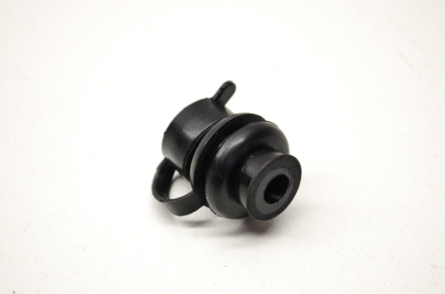 RCA Plug Grommet 11 600 800 Rush NOS