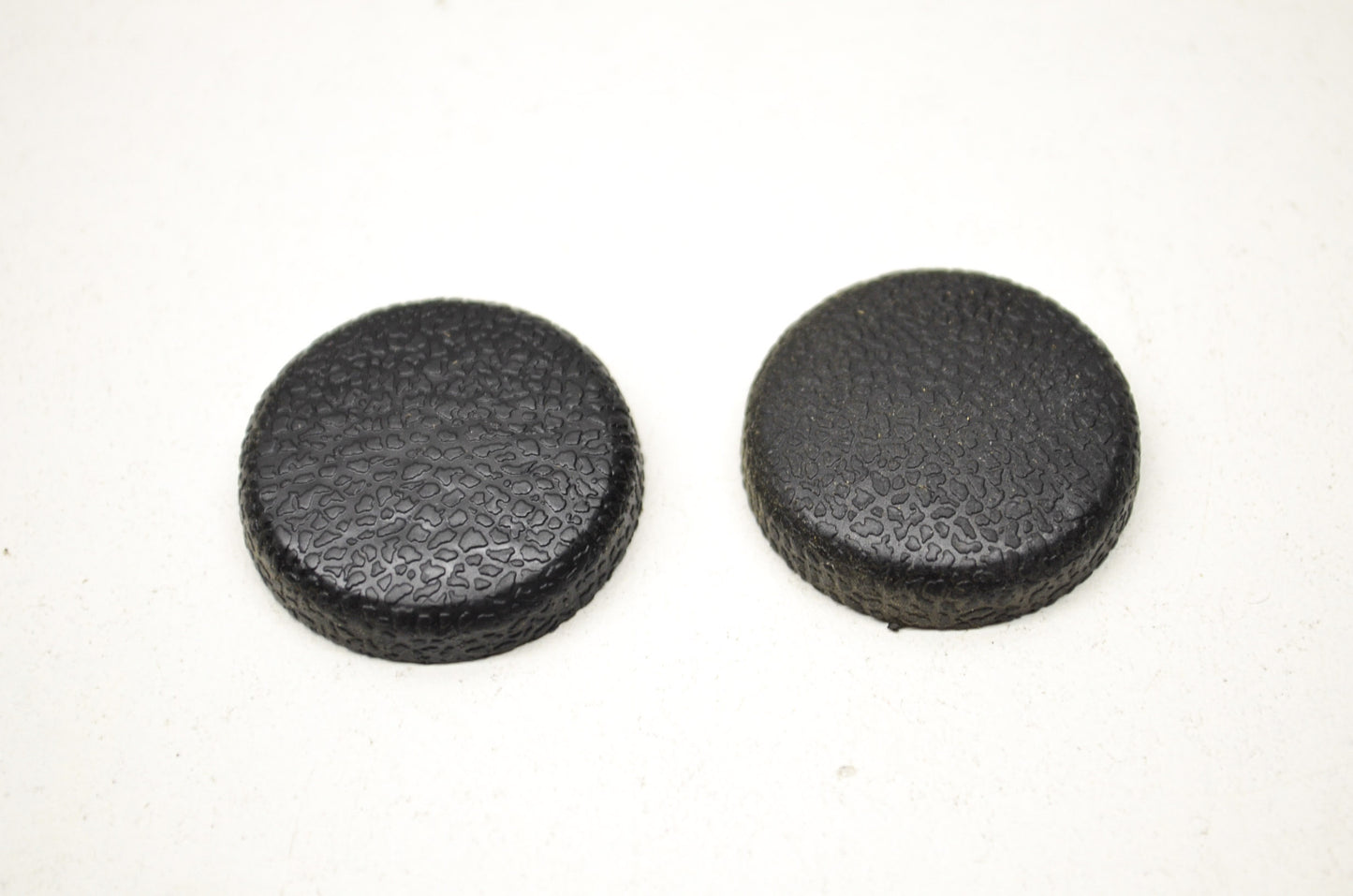 Snap Cap Covers 96 XLT Qty 2 NOS