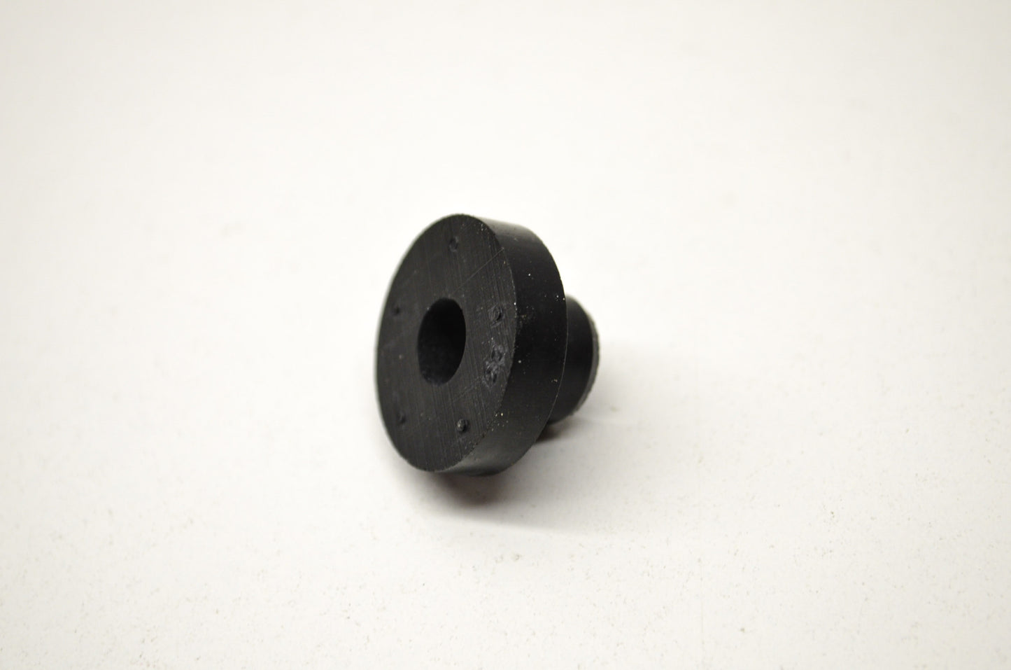Grommet NOS