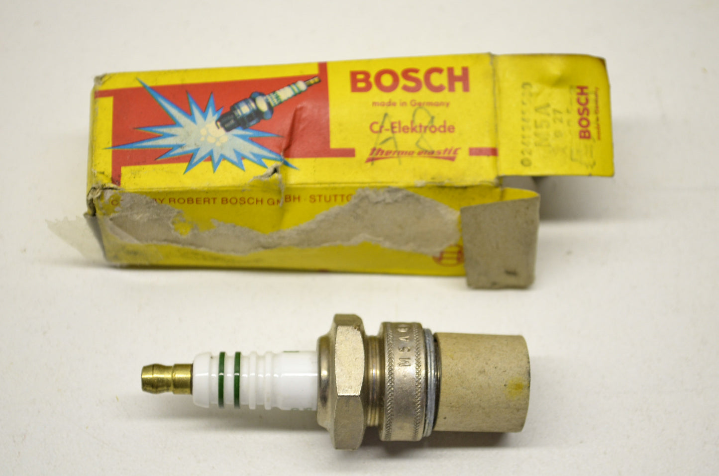 New Bosch Spark Plug NOS