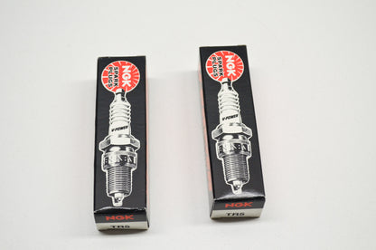 Spark Plugs Qty 2 NOS