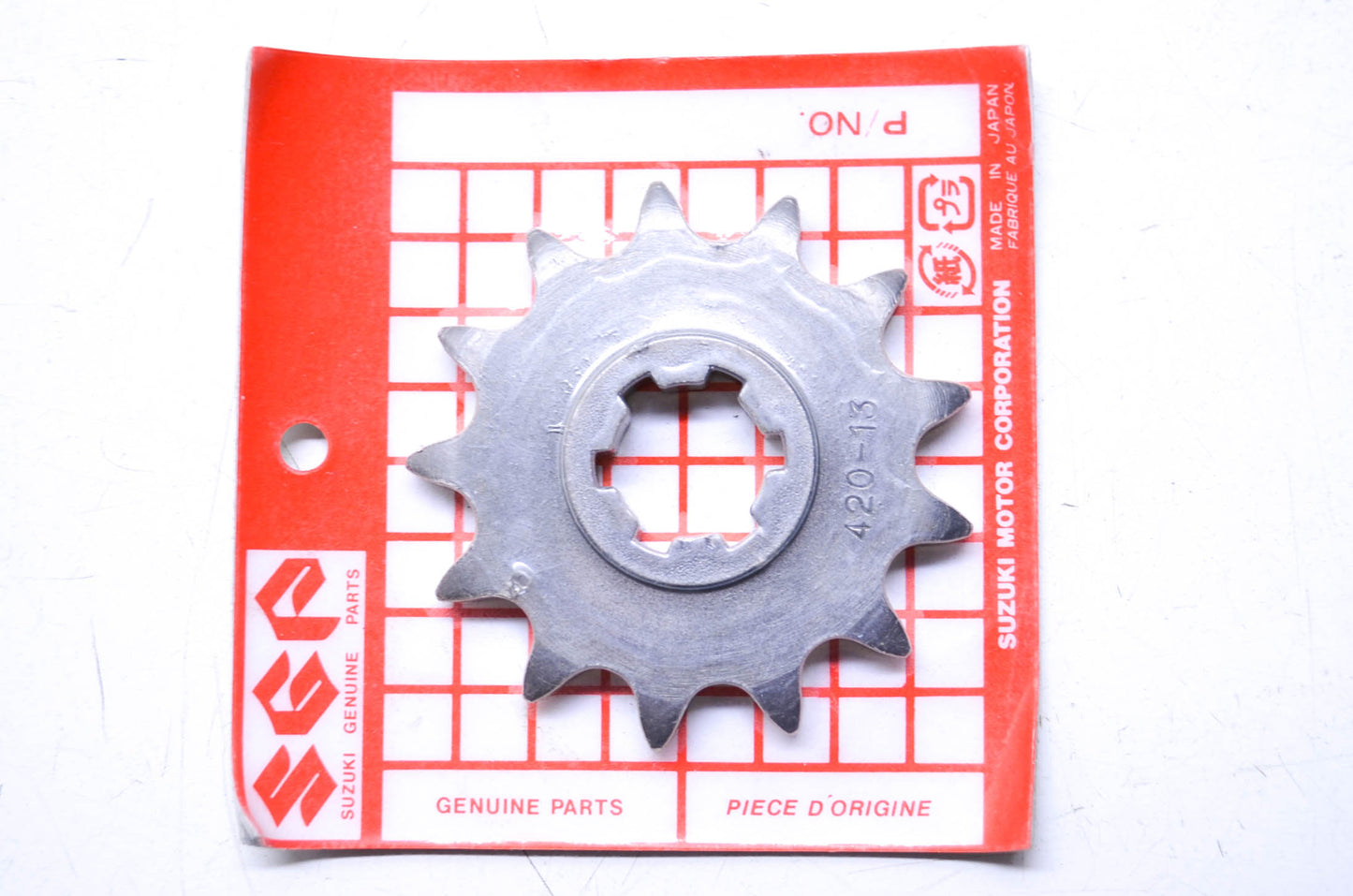 OEM Suzuki 27511-04710 Engine Sprocket NOS