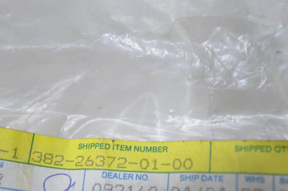 OEM Yamaha 382-26372-01-00 Handle Lever Cover NOS
