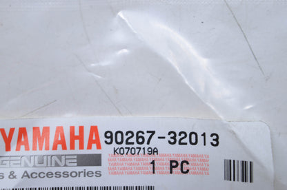 OEM Yamaha 90267-32013-00 Blind Rivet NOS