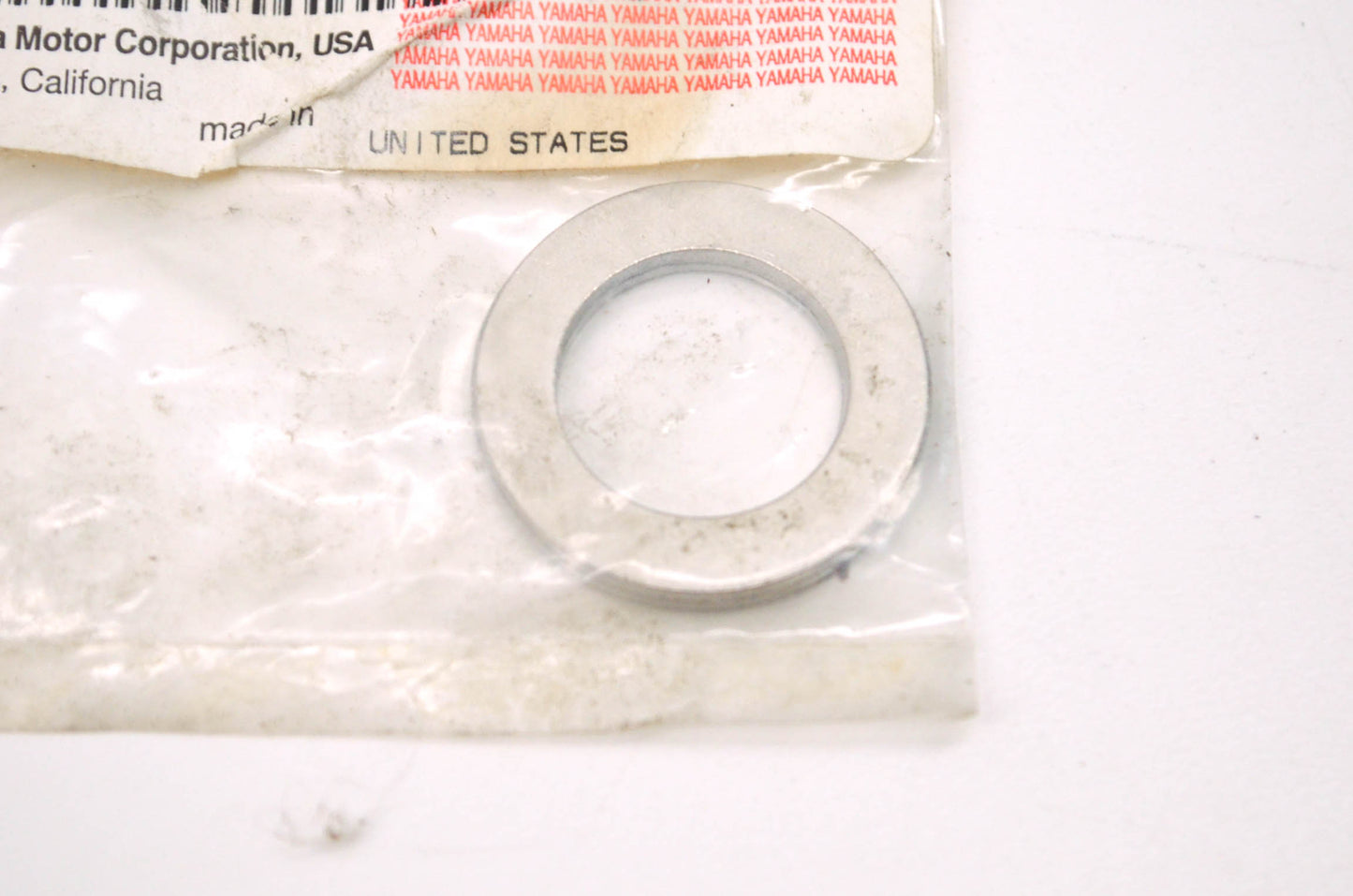 OEM Yamaha 9299R-16600-00 Washer NOS