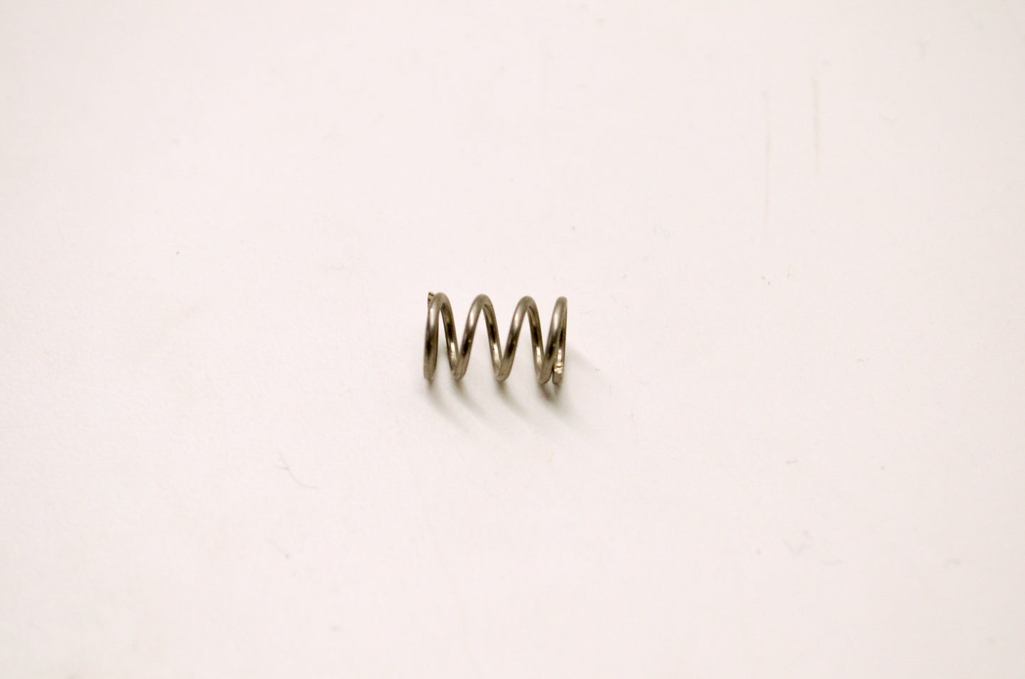 Aftermarket 270500091, P270500091 Spring NOS