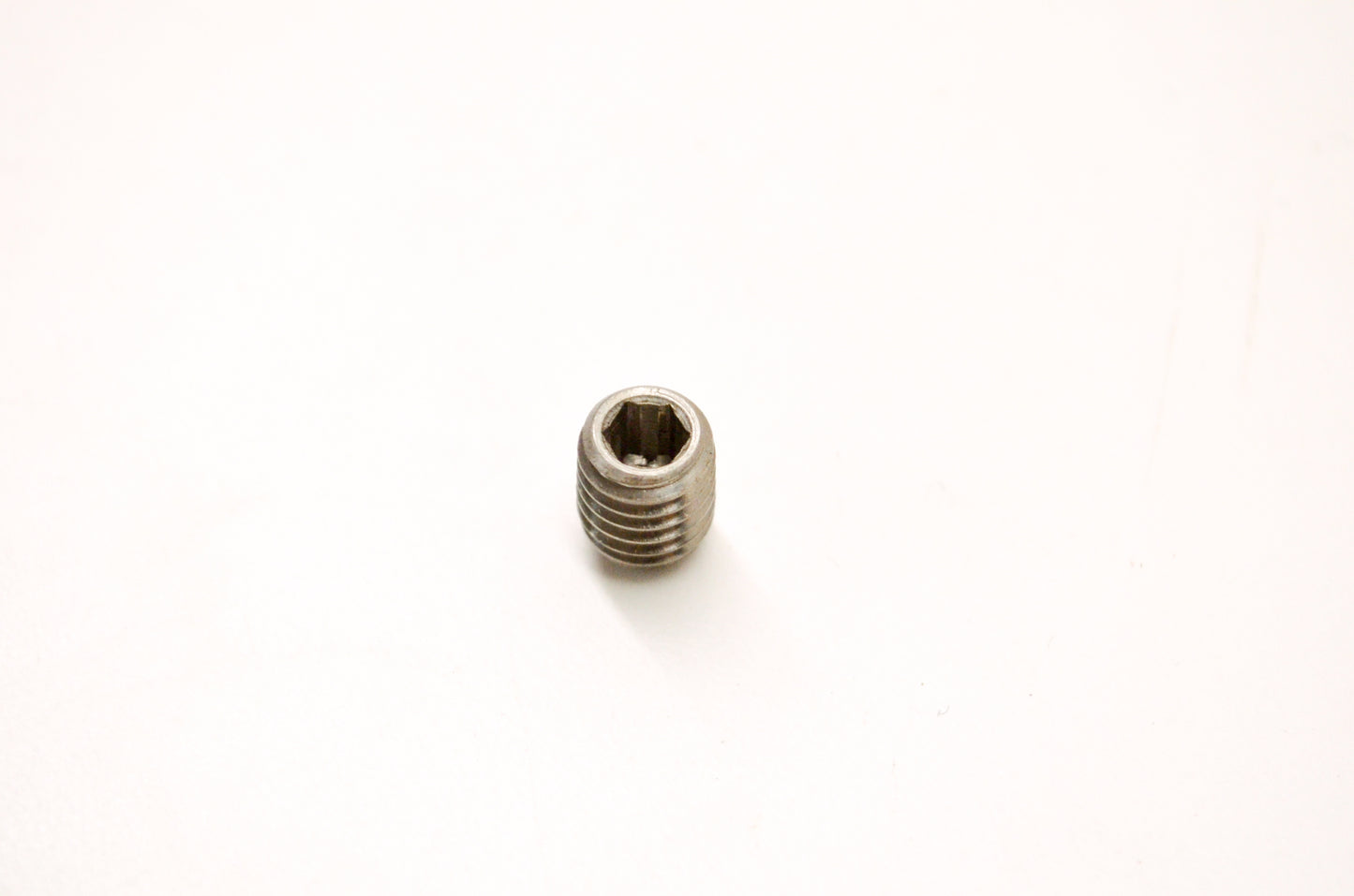 Aftermarket 211500002 Handle Set Screw NOS
