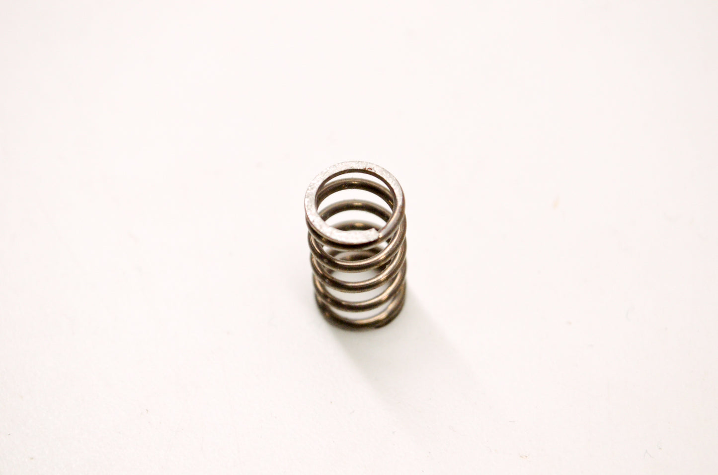 Aftermarket 290938204, P290938204 Spring NOS