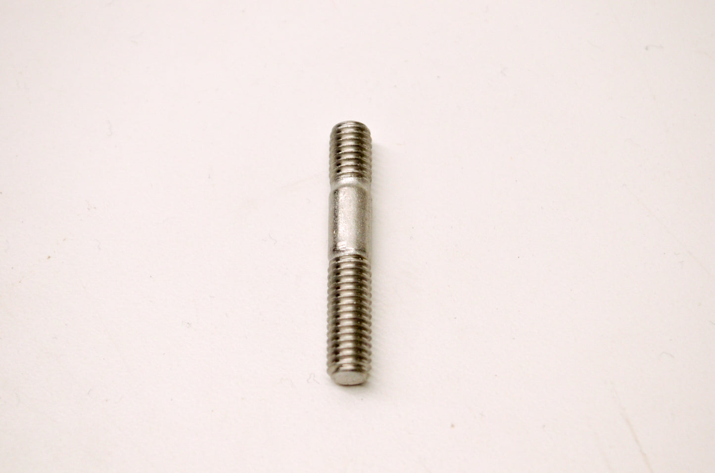 Aftermarket 211300016, P211300016 M6 x 30 Stud NOS