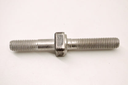 Aftermarket 271000693, P271000693 Stud NOS