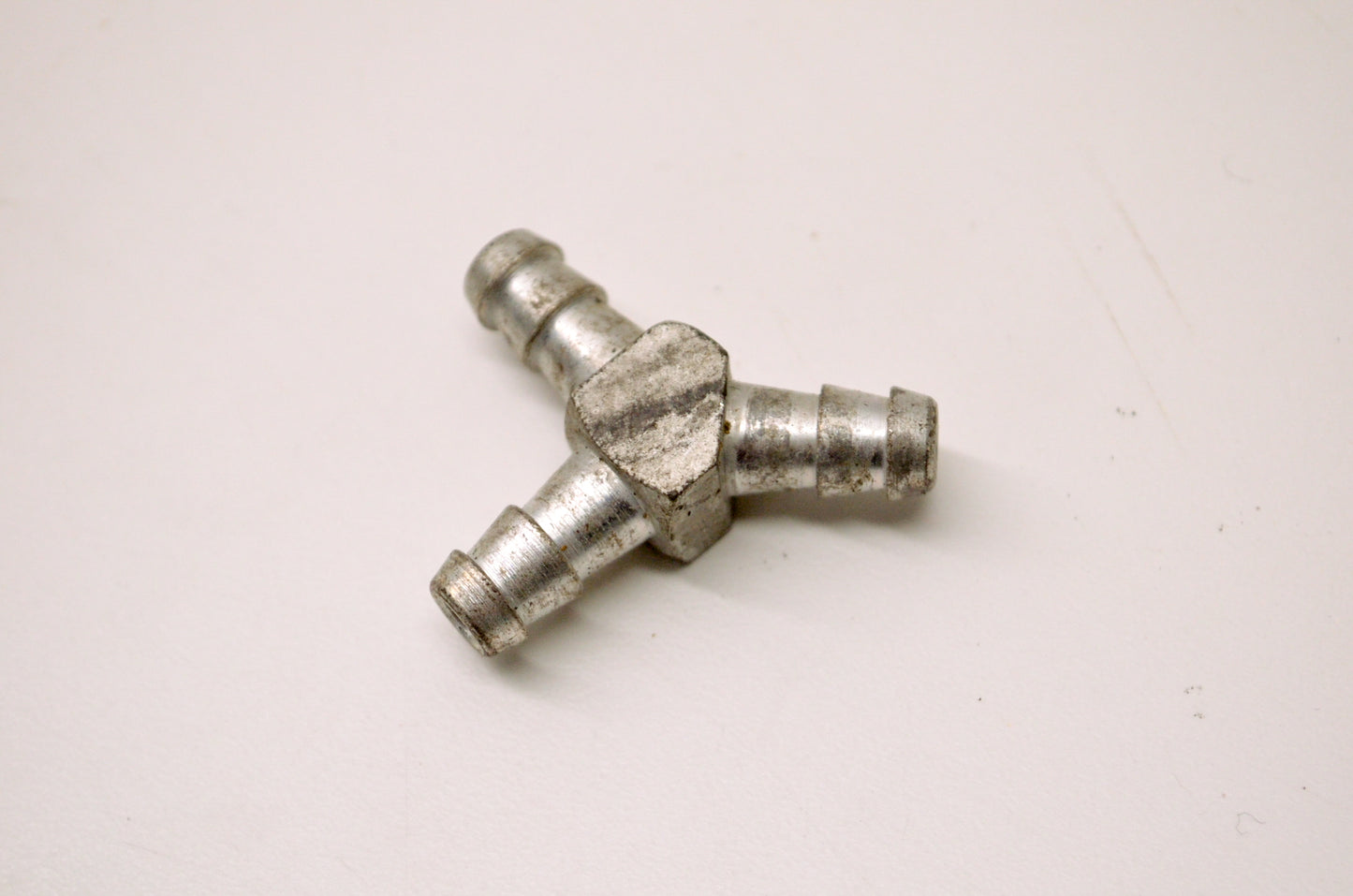 Aftermarket 4141553 Y Fitting NOS