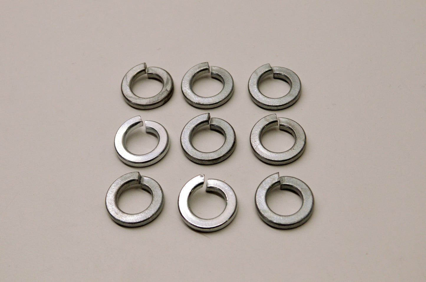 Aftermarket 392002800, P392002800 Lock Spring Washers Qty 9 NOS