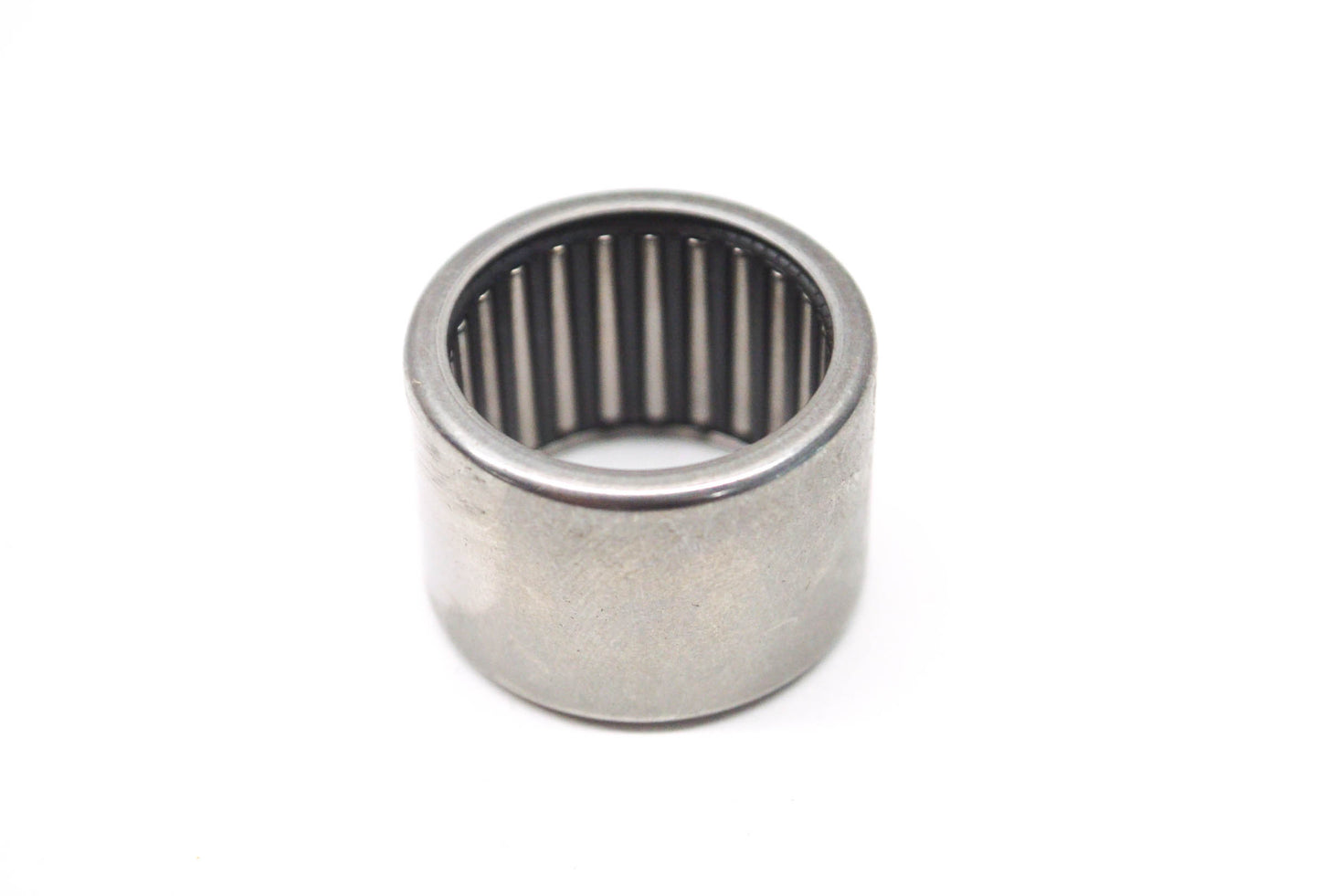 New OEM Yamaha 93317-22204-00 Cylinder Bearing #17 NOS