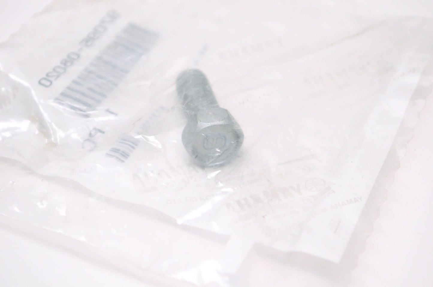 OEM Yamaha 97095-08020-00 Bolt NOS
