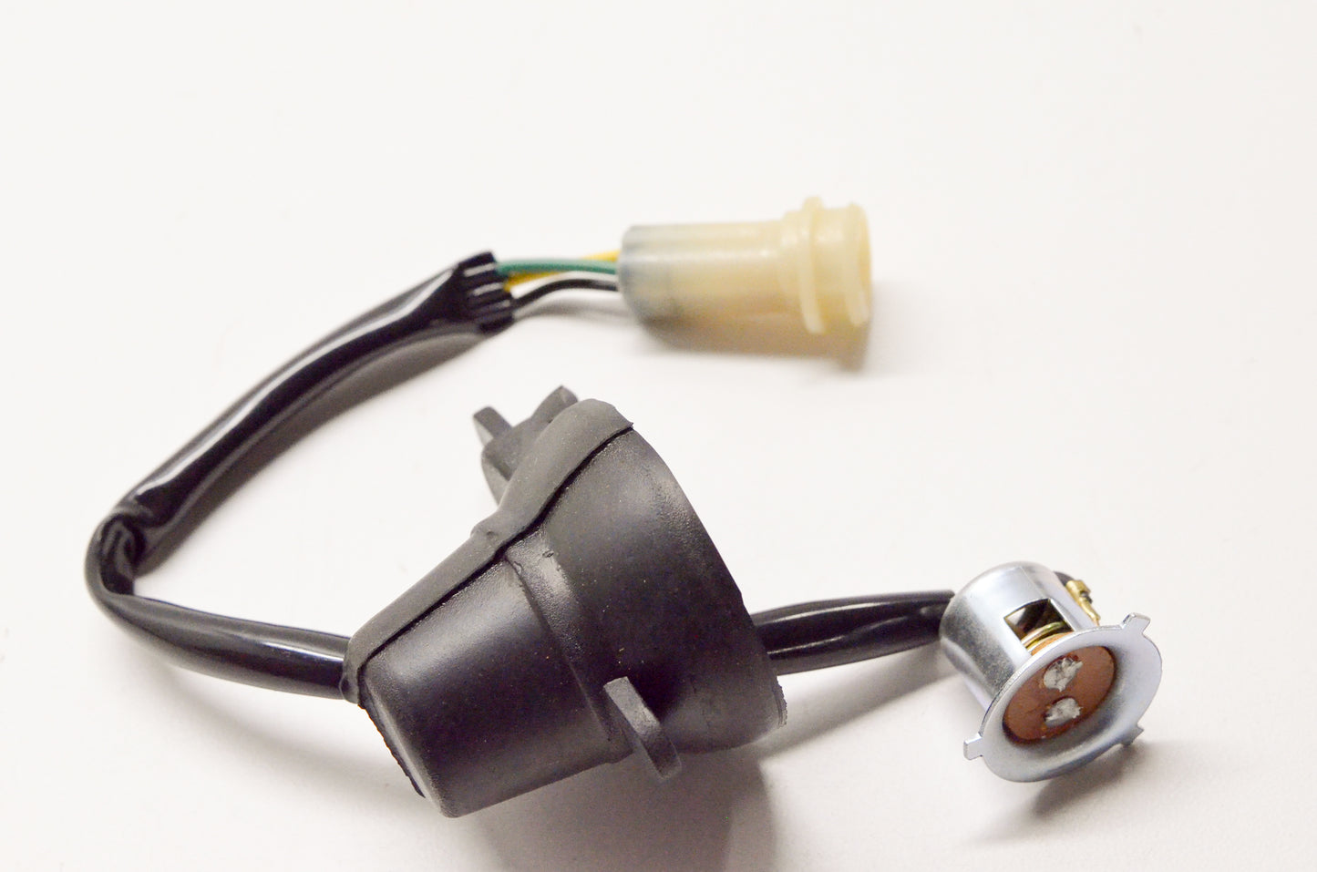 OEM Yamaha 2HR-84140-00-00 Socket Cord Assembly