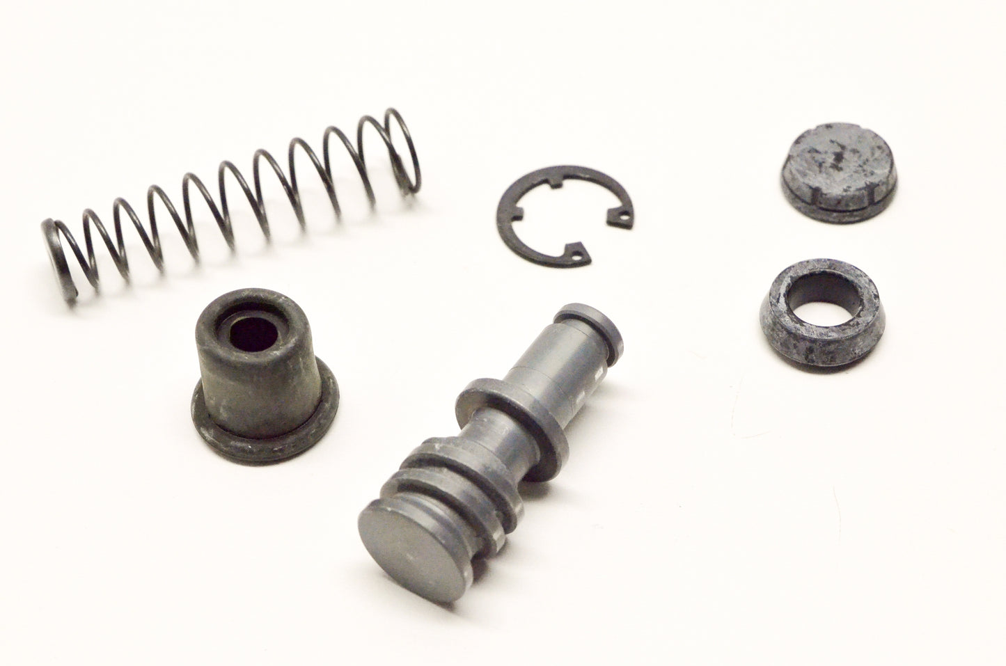 New OEM Yamaha 4K0-W0041-50-00 Master Cylinder Kit NOS
