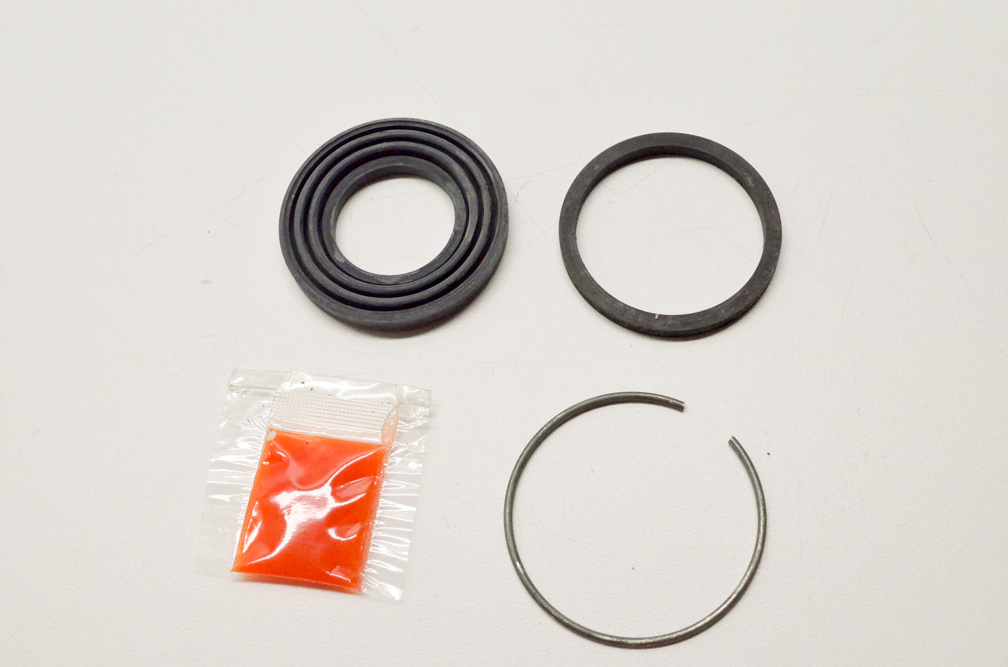 New OEM Yamaha 34X-W0047-00-00 Caliper Seal Kit NOS