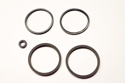OEM Suzuki 69101-05840 Piston Seal Set NOS
