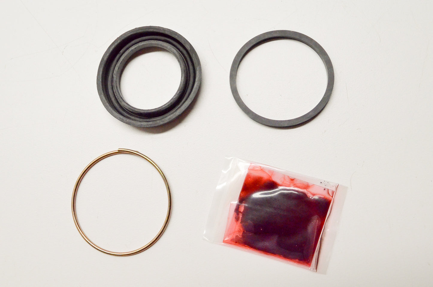 OEM Yamaha 2G2-W0047-00-00 Caliper Seal Kit