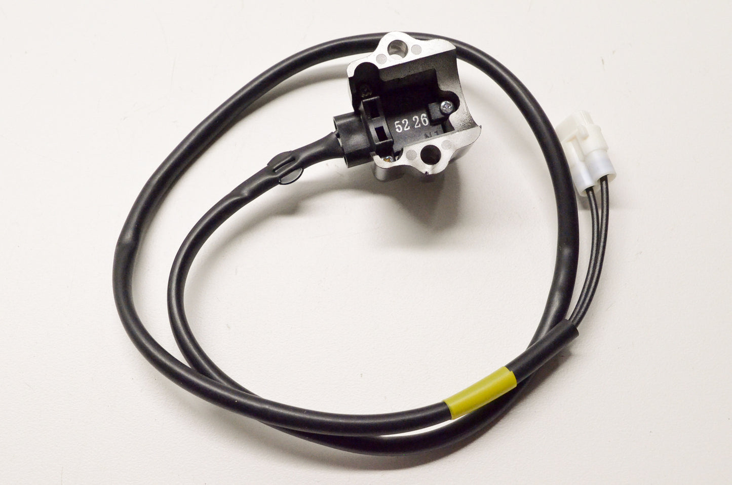 OEM Yamaha 5HP-83976-02-00 Handle Switch 1