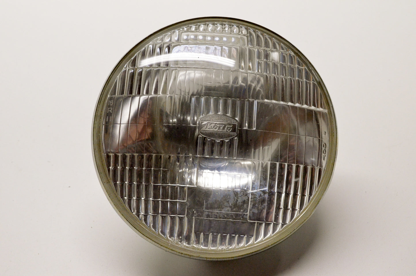 OEM Yamaha 256-84320-60-00 Lens Assembly