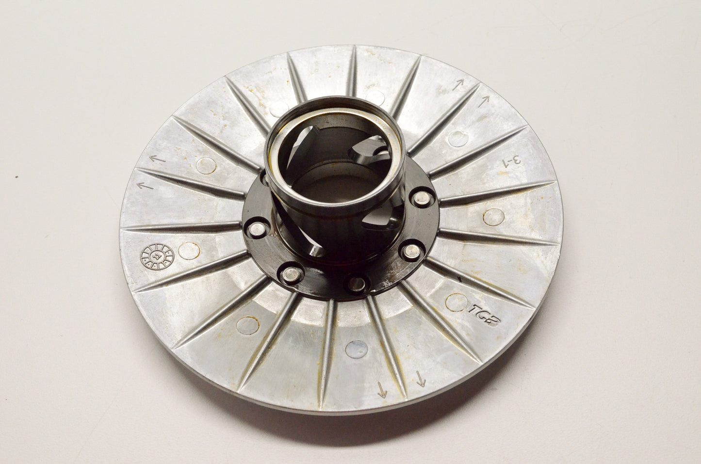OEM Yamaha 1SC-E7671-00-00 Secondary Sheave NOS
