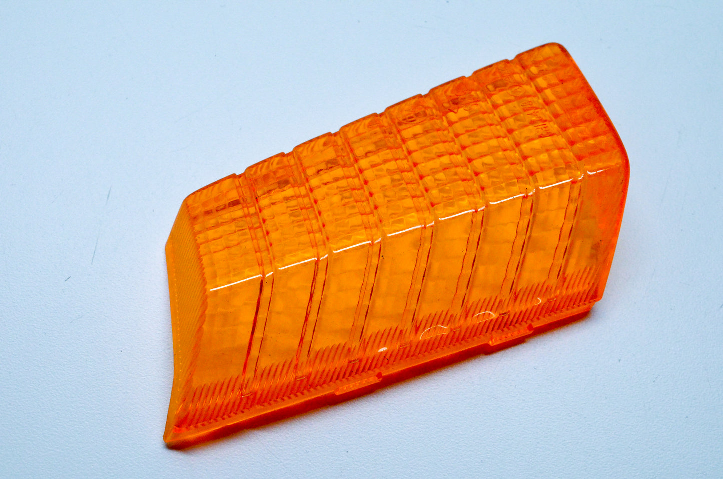 OEM Yamaha 25G-83322-00-00 Flasher Lens 2 NOS