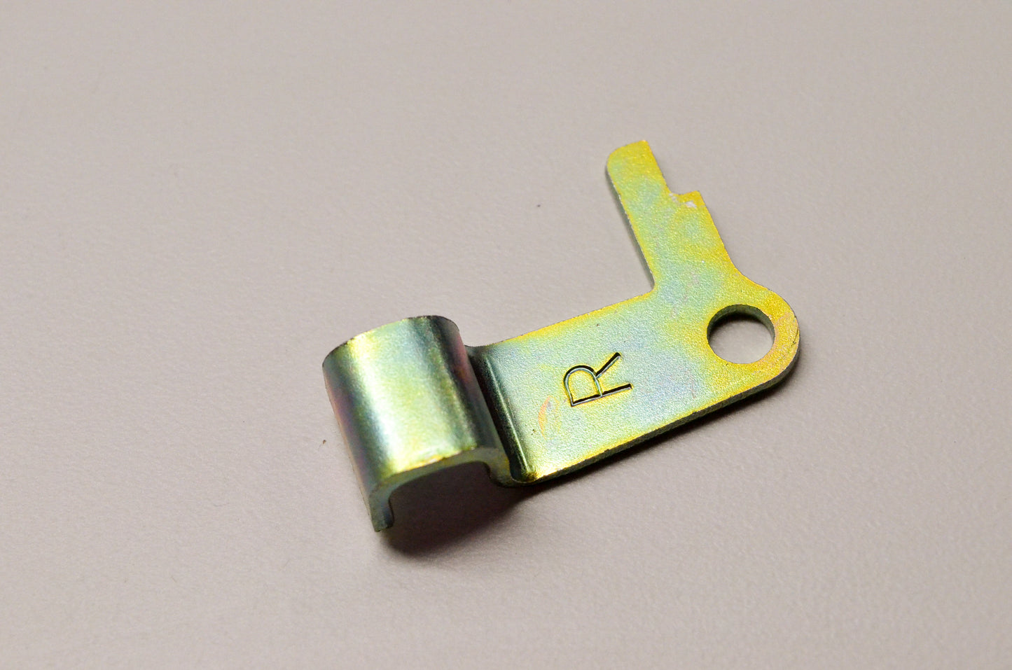 New OEM Yamaha 2GU-14146-00-00 Right Plate NOS