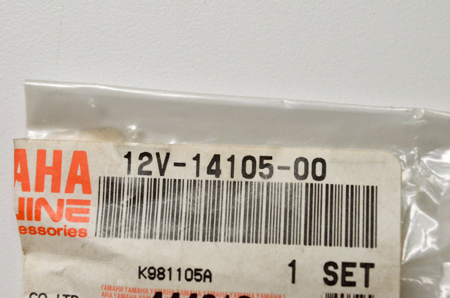 OEM Yamaha 12V-14105-00-00 Pilot Screw Set NOS