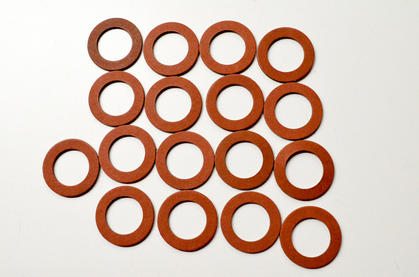 Curtis Noll 9333 3/4 ID 1-3/16 OD 1/32 Thick Fiber Gasket Washer Qty 17 NOS