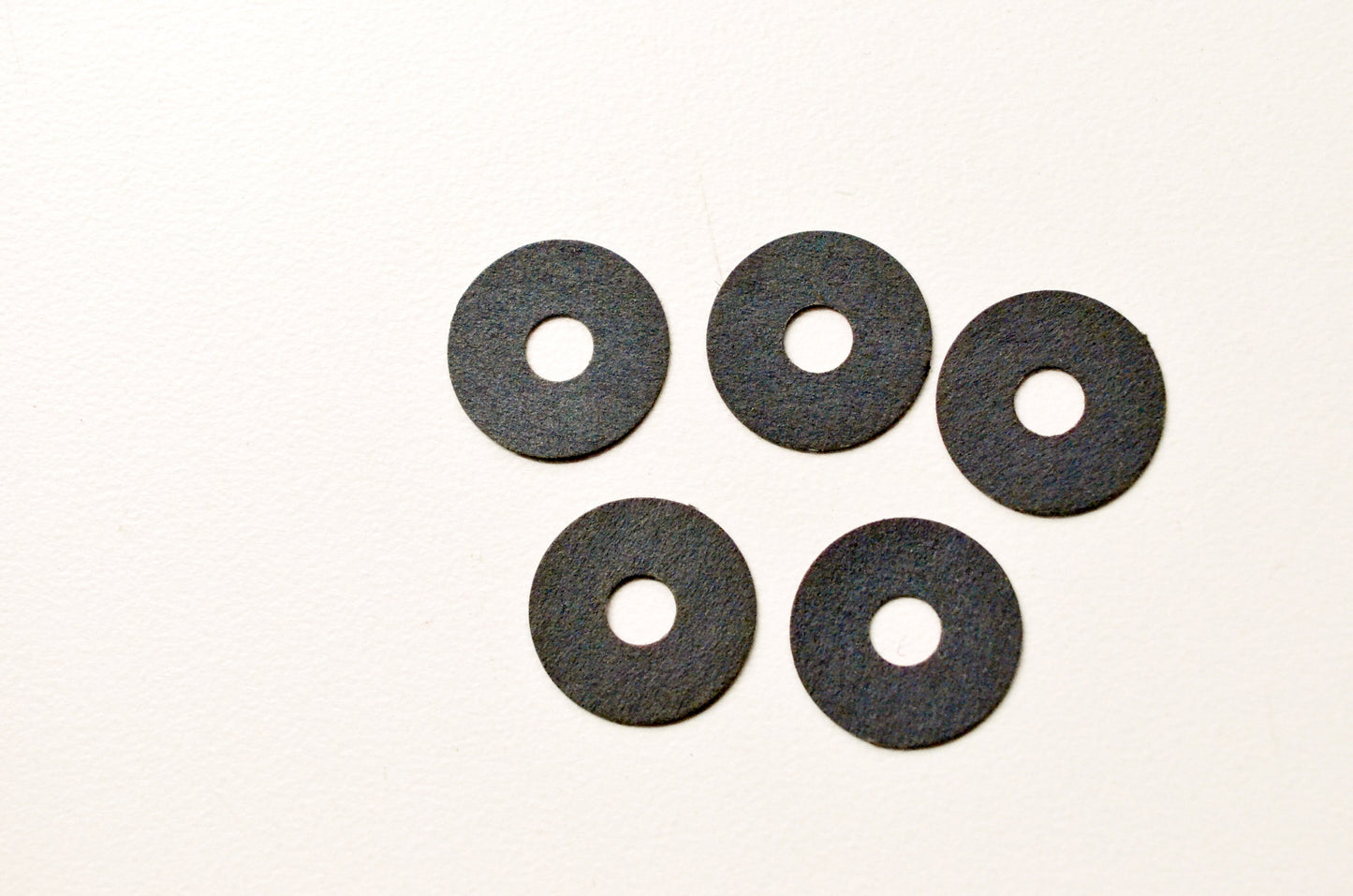 Curtis Noll 9307 3/16 ID 5/8 OD 1/32 Thick Fiber Gasket Washer Qty 5 NOS