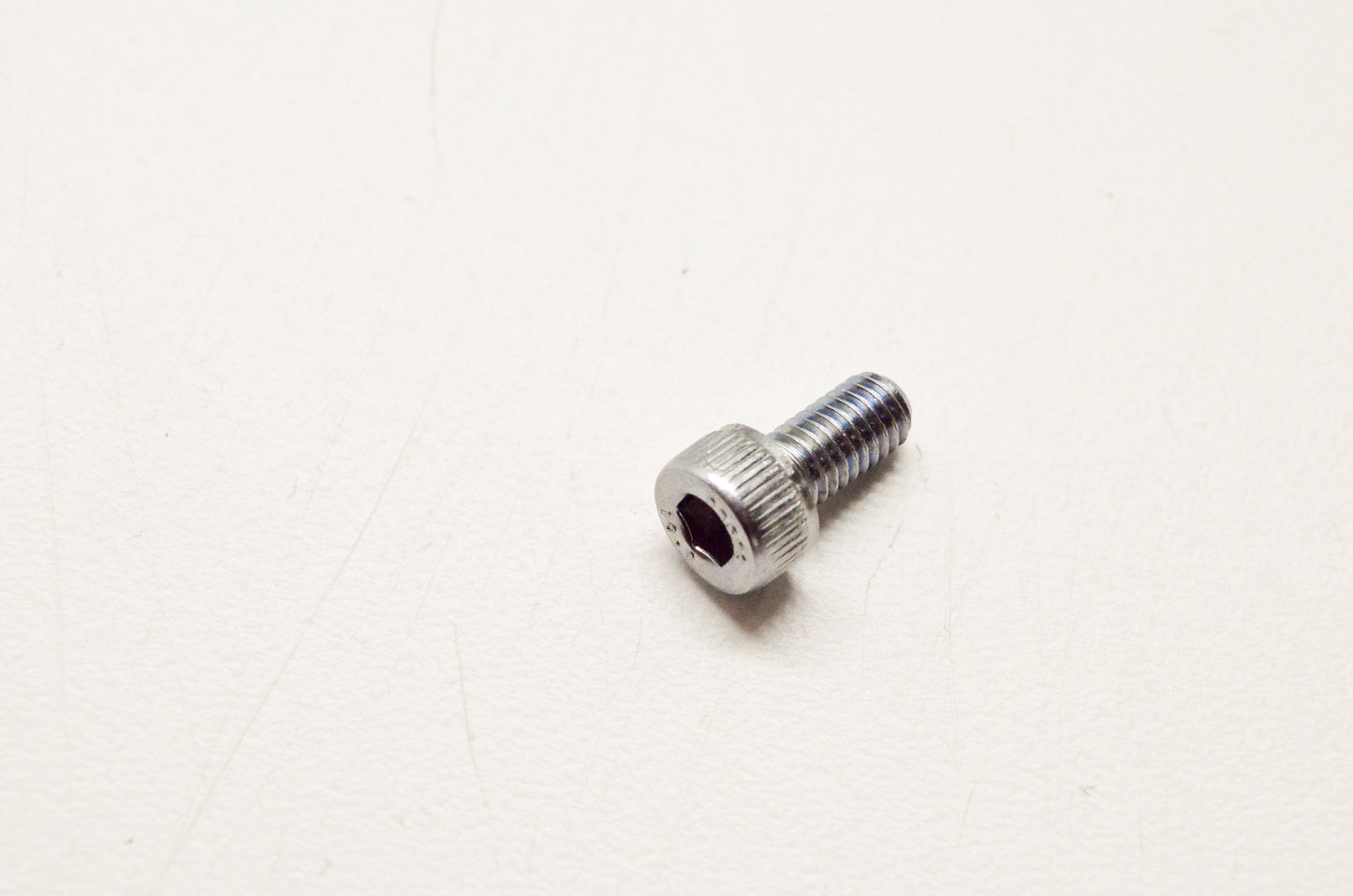 OEM Yamaha 91314-05010-00 Socket Head Bolt NOS