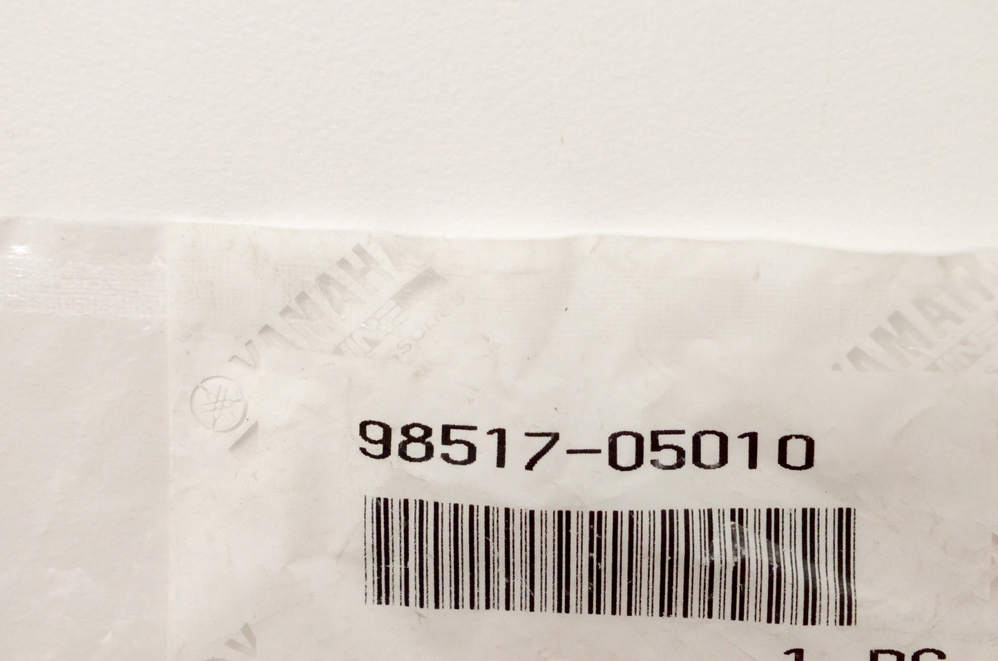 OEM Yamaha 98517-05010-00 Pan Head Screw Qty 4 NOS
