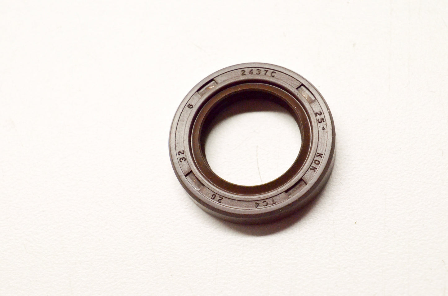 OEM Honda 91202-KJ9-003 Oil Seal 20X32X6 NOS