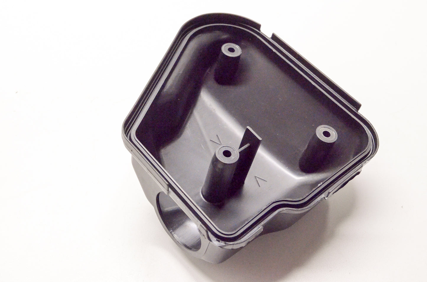 OEM Yamaha 3KJ-14411-30-00 Air Cleaner Case 1 NOS