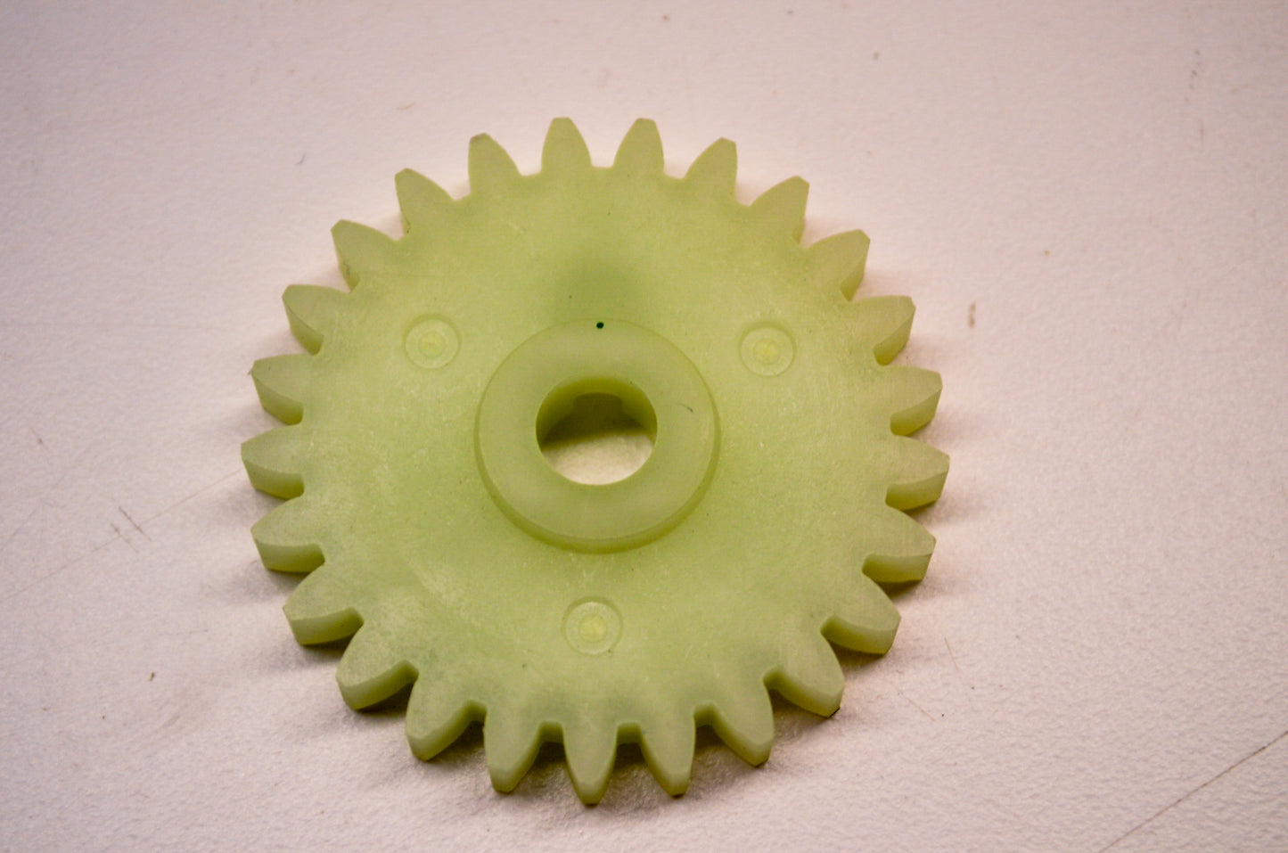 OEM Yamaha 4ES-12459-00-00 Impeller Shaft Gear NOS