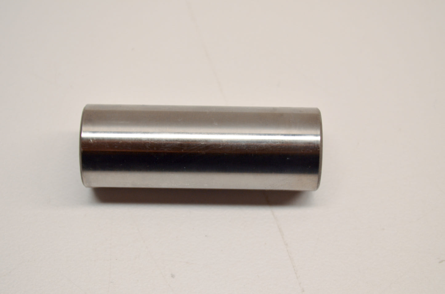 OEM Yamaha 4PE-11633-00-00 Piston Pin NOS