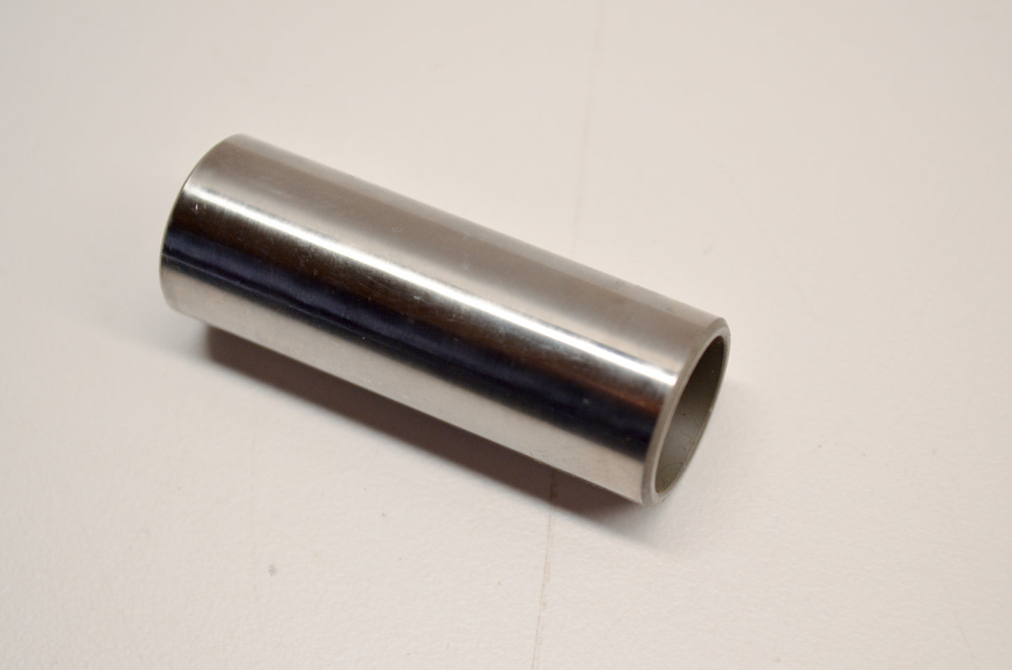OEM Yamaha 4PE-11633-00-00 Piston Pin NOS