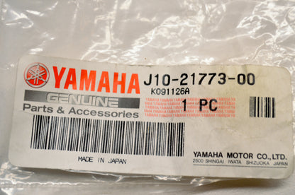OEM Yamaha J10-21773-00-00 Grommet NOS