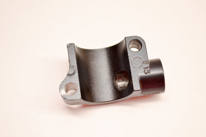OEM Yamaha 33G-82913-01-00 Lower Lever Holder 1 NOS