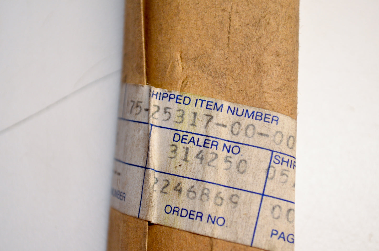 OEM Yamaha 275-25317-00-00 Spacer NOS