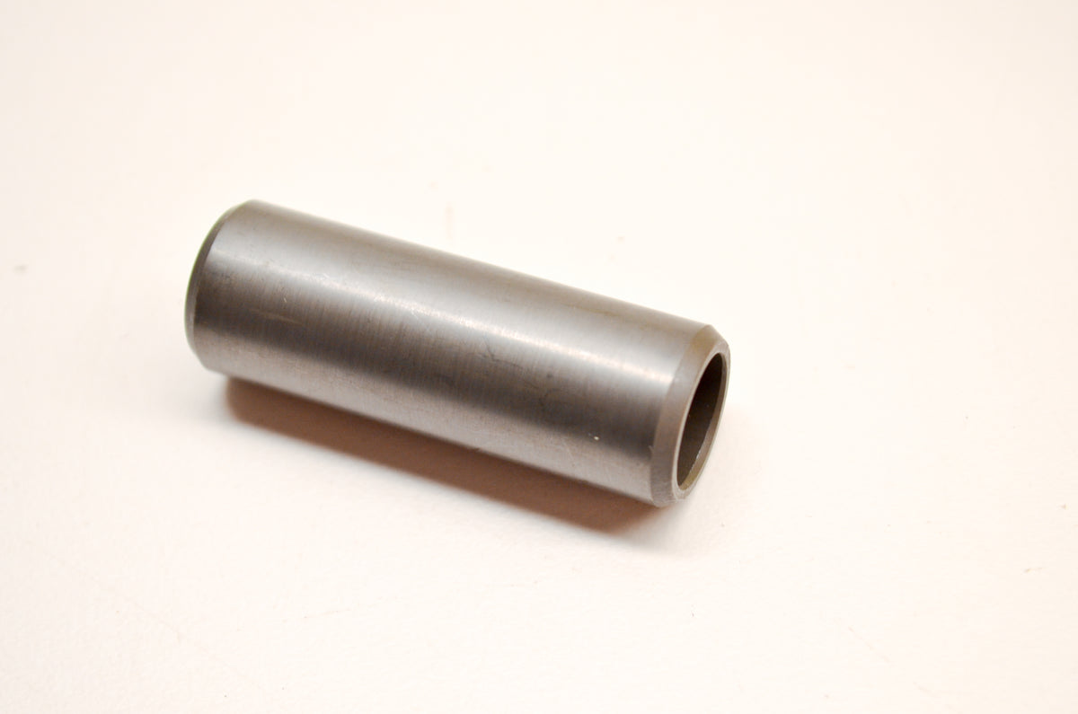 OEM Yamaha 2TK-11633-00-00 Piston Pin NOS