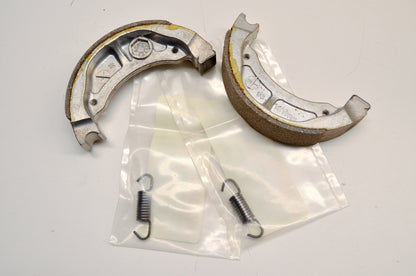 New OEM Yamaha 5B6-W253A-00-00 Brake Shoe Kit NOS