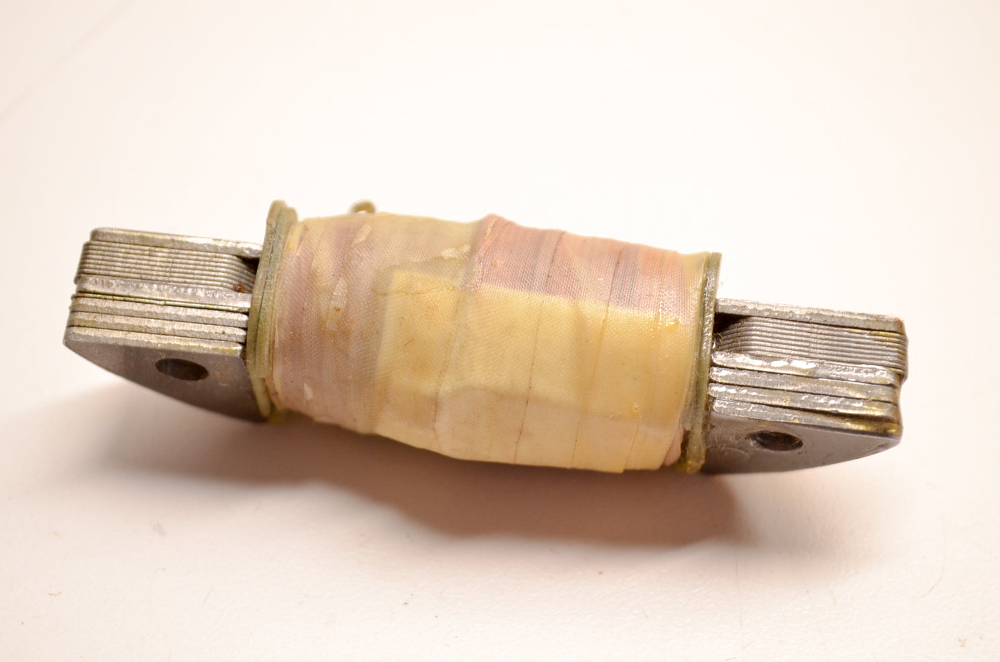 OEM Yamaha 1M2-85512-20-00 Source Coil NOS